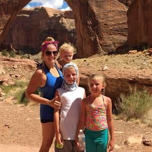 Meet your Posher, Linds